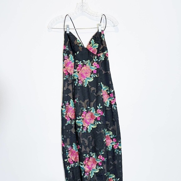 Michael Costello x Revolve Savannah Gown Black Embroidered Dress SZ S MINT - Picture 2 of 10